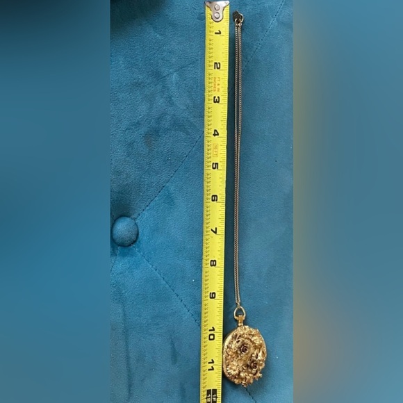 SOLD Vintage Ornate Brass Floral Round Locket Pendant Necklace Relief & Repoussé - Picture 8 of 9